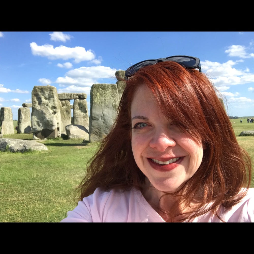 Meet your Posher, Amy